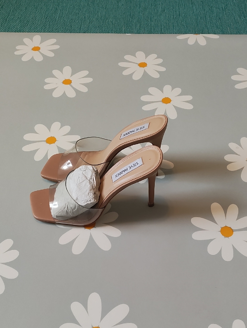 Steve Madden Signal Clear 3" heels - Picture 4 of 4